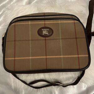 Burberry vintage brown check crossbody w/coa