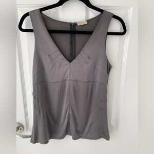 Brunello Cucinelli Grey Silk V Neck Sleeveless Top Size S-M