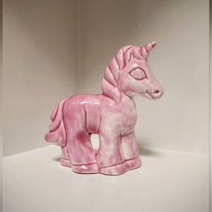 PINK AND WHITE LITTLE UNICORN STATUE