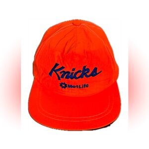 😎 NWOT Vintage Limited Edition early 90’s NY Knicks NBA orange baseball cap