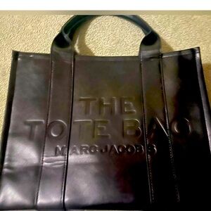 Marc Jacobs the Tote Bag - medium size and black leather