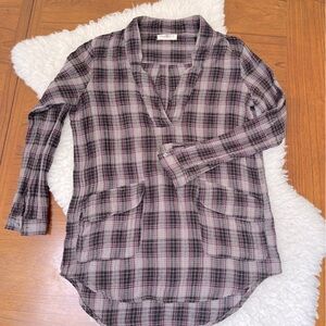 Natural Life Collared V-neck Plaid Shirt Tunic Top Gray & Purple Small