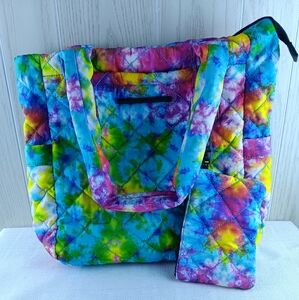 Steve Madden Rainbow tie dye Brally large Tote with Bag Pouch