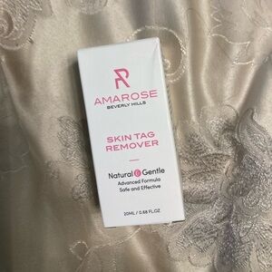 Amarose skin tag removal