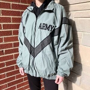 Vintage Army Issue PFU Dual-Tex Camoflauge PT Nylon Windbreaker Jacket