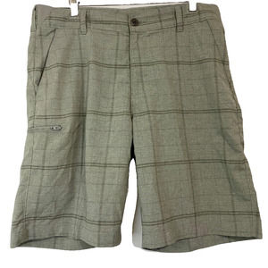 Lee Men’s Performance Series Tri Flex Shorts Grey Plaid Size 34 Used