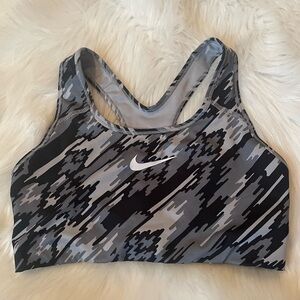 Nike DRI-FIT Sports Bra Size M Camouflage Pattern