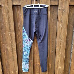 DAUB Leggings | Medium | Tie-dye