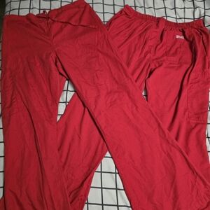 UA Butter Soft Size Med red scrub pants