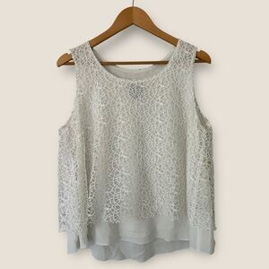 Cartise White Sleeveless Lace Top