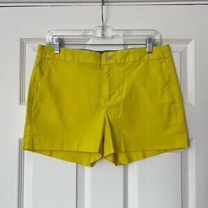 Banana Republic Hampton Fit Shorts - Size 6