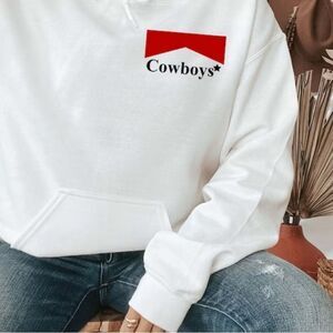 Cowboys Sweatshirt Country Western Rodeo Marlboro women's medium fleece