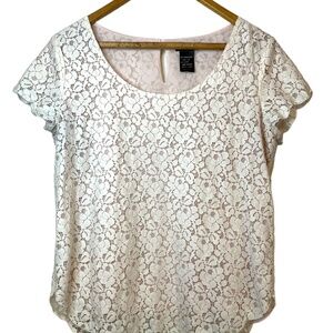 Aritzia Talula Betsy Blouse Cream Lace Lined with Sheer Soft Pink Women's Size L