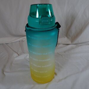 Giotto Large Half Gallon (64oz) Green Golden Water Bottle with Time Goals