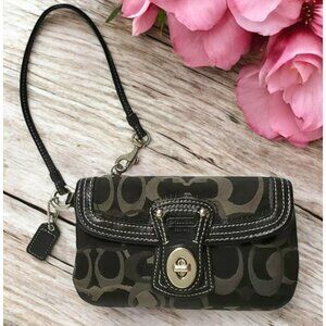 Coach Signature Wristlet Clutch Purse Flap Black Brown Wallet Strap Turn Lock