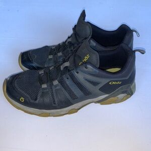 Oboz Sneakers Black and Gray Men’s Size 11