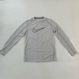 Nike Pro Dri Fit Boys Size L Fitted Long Sleeve Training Athletic Logo Shirt