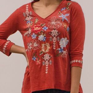 NWT Caite Embroidered Floral Arabella Top Summer Fig Size Small