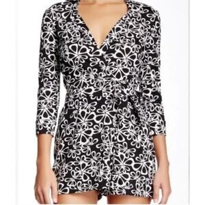 Diane Von Furstenberg DVG Celeste Wrap Romper Skort Black White Women Size 6