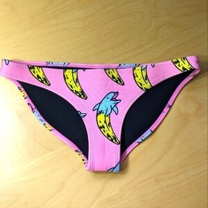 Bottom of bathing suit HOAKA X PONY  size XS on great used condition