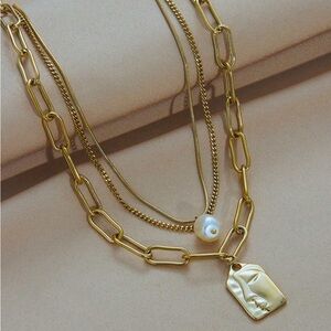 💫Gold Artisan Portrait Pendant Pearl Multi Layer Chain Stainless Steel Necklace