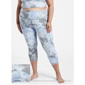 Athleta Salutation Stash Pocket II Textured Hi Rise Capri Leggings Tie Dye