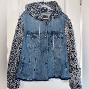 Maurice’s brand 3X blue jean Sherpa jacket