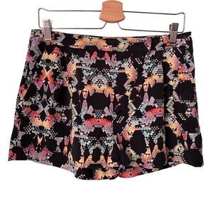 Tibi Kaleidoscope Print Mini Shorts in Size 2