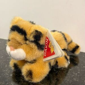 Vintage Dakin Baby Tiger Cub Plush Stuffed Animal 1988