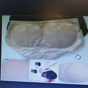 Padded panties with removable pads nude