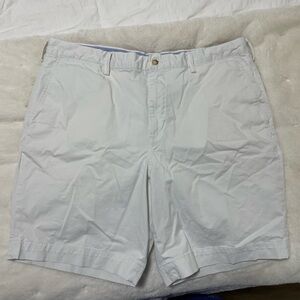 Ralph Lauren 9” relaxed fit white chino shorts