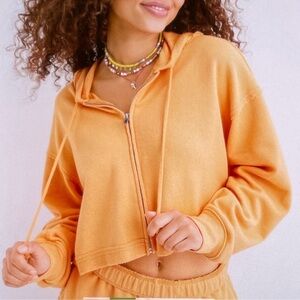 Aerie Beach Party Cropped Hoodie