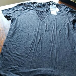 *NWT*MAISON SCOTCH TSHIRT WITH HOLE DETAIL//B4B