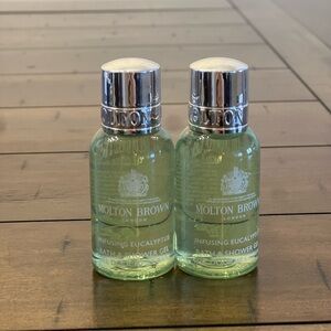 Molton Briwn Infusing Eucalyptus Bath and Shower Gel 60ml