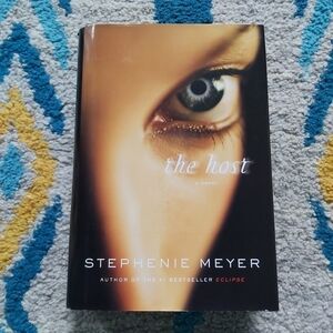 THE Host : A Novel - Hardcover