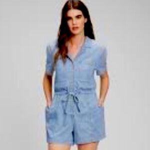 Gap one piece Jean denim shorts romper jumpsuit  cotton blend vacation resort