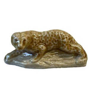 Wade Whimsies Red Rose Tea Cheetah Leopard Figurine Glazed Porcelain England