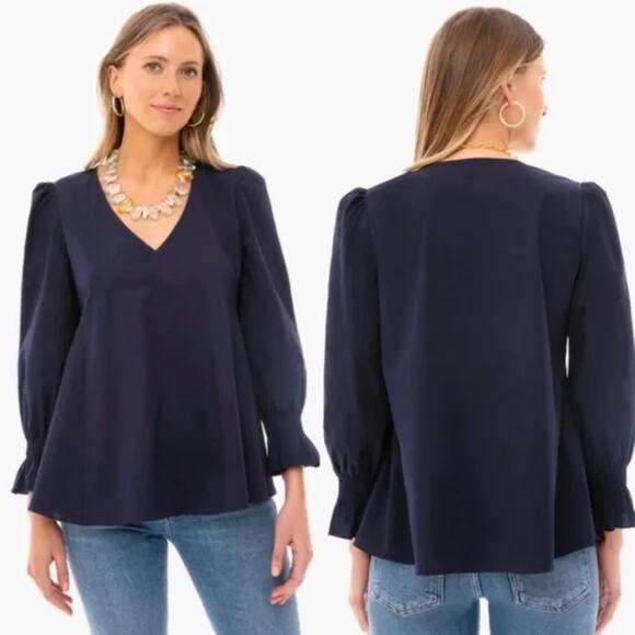 Tuckernuck Pomander Place Easton Blouse in Navy Blue Size Small Gently Used - Picture 1 of 6