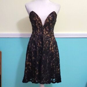 Windsor Black & Nude Laced Sequined Strapless Flare Party Cocktail Mini Dress