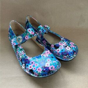 Alegria Blue and Pink Floral Leather Paloma Mary Jane Shoes. Size EU 41