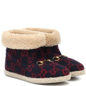 NWT Gucci Fria  GG logo wool Sherpa lined ankle logo winter fall boots