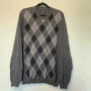 John  W. Nordstrom diamond pattern 100% cashmere grey sweater