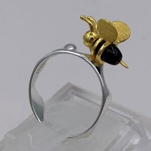 Nwot, solid sterling Bee and Honey ring with 22 K gold applied accents, sz 7