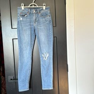 Gap Denim Curvy True Skinny Medium Wash with Distressing