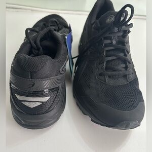 ASICS DUOMAX Black Running Shoes Size 11.5