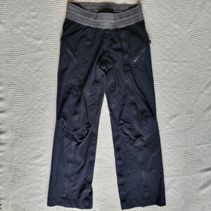 Lululemon Water- Resist Outdoor Athletic Lightweight Hiking Pant/Light Snow Pant