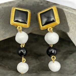 Vintage Liz Claiborne 1980s Gold Tone Black White Spectator Dangle Earrings