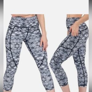 Zyia Active Light N Tight Crop Leggings M 8 10 High Rise Side Pocket Snake Print