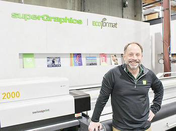 swissQprint、SuperGraphics社に2,000台目のプリンタ納入