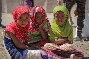Young girls in the Al Dhale'e camp for people displaced by the conflict in Yemen.